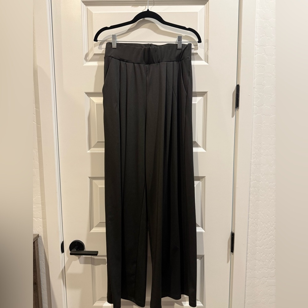 Wide leg palazzo